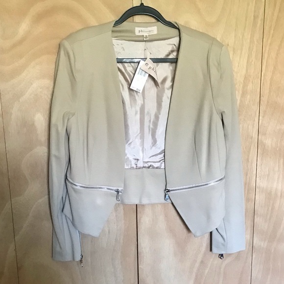 Philosophy White Blazer with Intricate Lace Lining - Picture 7 of 11